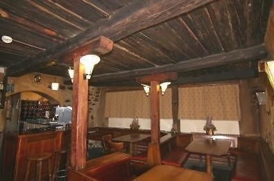 Gasthaus Zum Weissen Kreuz Hotel Samedan Kültér fotó